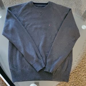 Tommy Hilfiger sweater